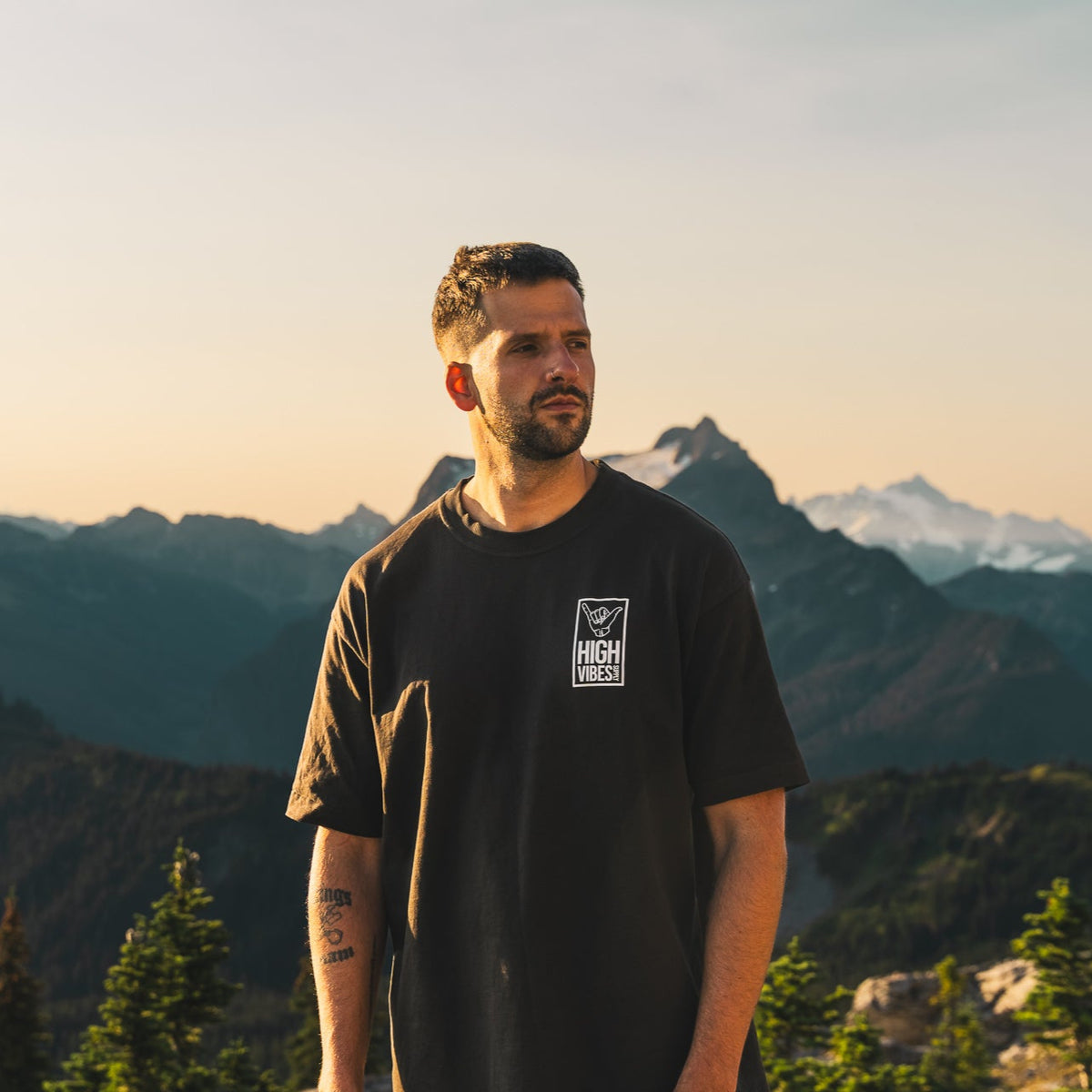 Klassisches Angebot – Oversized T-Shirt