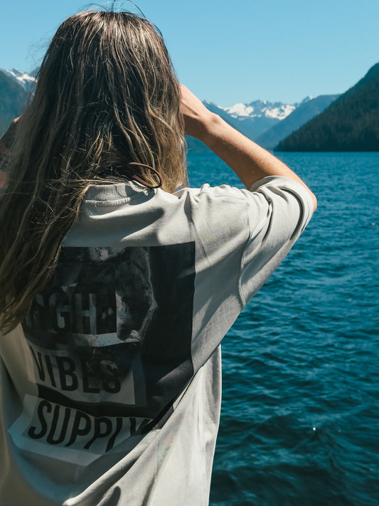 Sacred lake - Oversized tee